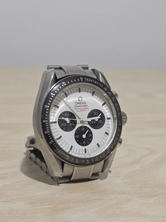 Omega Speedmaster Professional July.20.1969 Broad Arrow Swiss Made