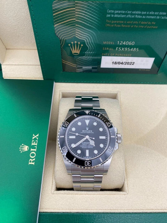 Rolex Submariner No Date 41mm 124060 Black Ceramic Steel Watch Box & Papers 2022
